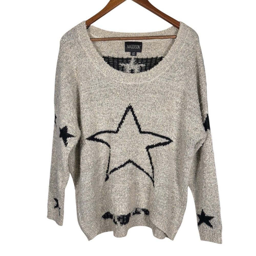 Maddison Gray/Black Star Pattern chunky knit Sweater Size Large